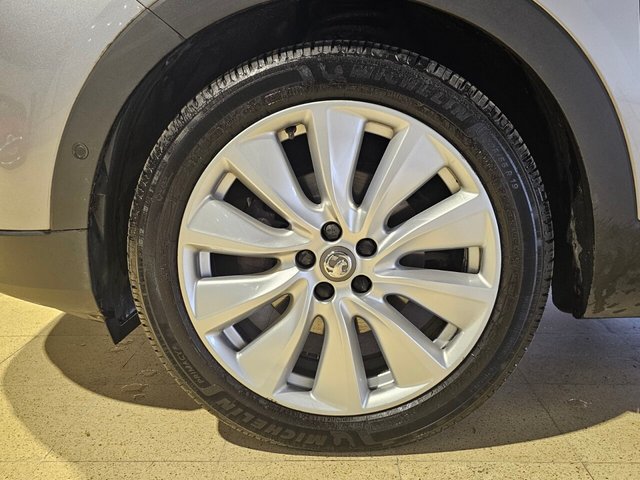 2019 Vauxhall Grandland X 1.2L Elite Nav 5dr - Photo 9