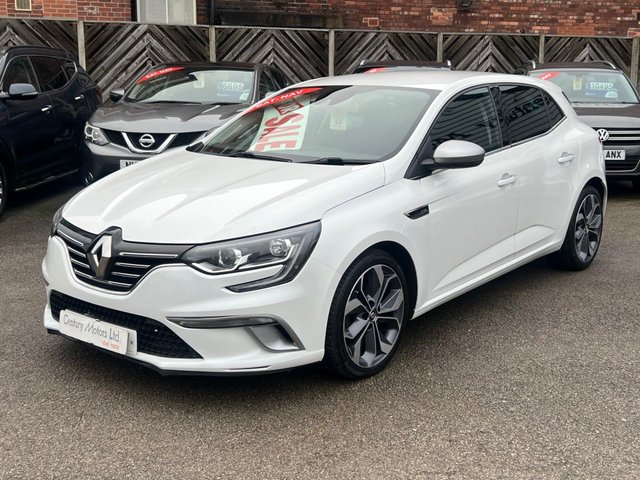 2018 RENAULT MEGANE - Photo 2