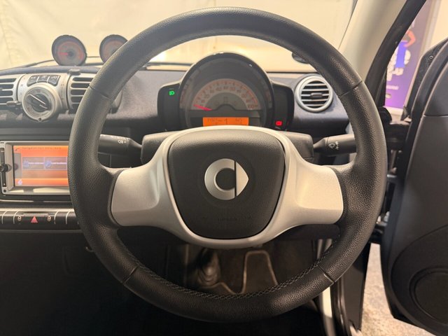 2013 SMART FORTWO - Photo 10