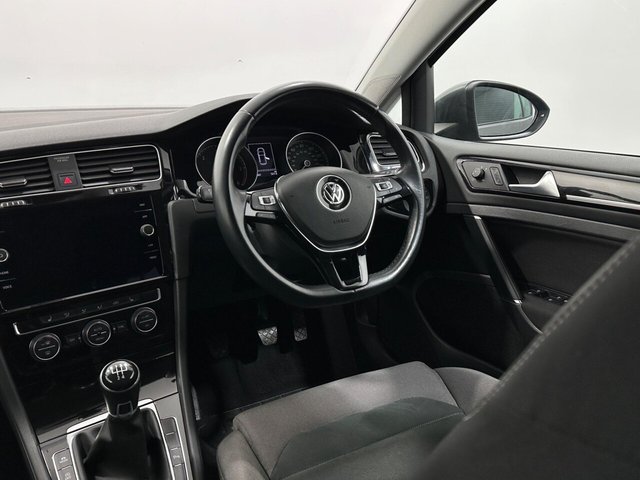 2020 Volkswagen Golf - Photo 12