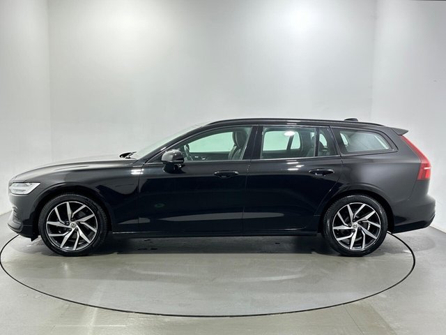 2020 Volvo V60 - Photo 5
