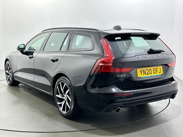 2020 Volvo V60 - Photo 6