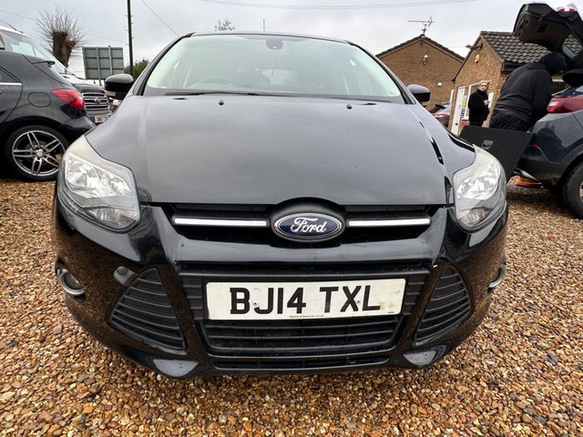 2014 Ford Focus 1.6L Zetec 5dr - Photo 3