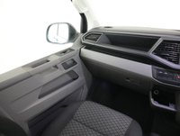 USED 2022 22 VOLKSWAGEN TRANSPORTER SHUTTLE 2.0 TDI S Minibus Double Cab 5dr Diesel Manual SWB Euro 6 (s/s) (110 ps) *8 SEATS*STYLING PACK*LOW MILES*
