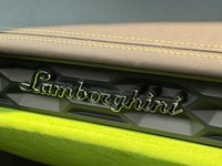 USED 2016 16 LAMBORGHINI HURACAN 5.2 V10 LP 610-4 Spyder 2dr Petrol LDF 4WD Euro 6 (s/s) (610 ps) CARBON SPOILER, LIFT KIT