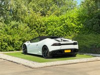 USED 2016 16 LAMBORGHINI HURACAN 5.2 V10 LP 610-4 Spyder 2dr Petrol LDF 4WD Euro 6 (s/s) (610 ps) CARBON SPOILER, LIFT KIT
