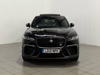 USED 2021 21 JAGUAR F-PACE 5.0 P550 V8 SVR SUV 5dr Petrol Quickshift AWD Euro 6 (s/s) (550 ps) SUNROOF + HEADS-UP DISPLAY + UPGRADED ALLOYS