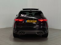 USED 2021 21 JAGUAR F-PACE 5.0 P550 V8 SVR SUV 5dr Petrol Quickshift AWD Euro 6 (s/s) (550 ps) SUNROOF + HEADS-UP DISPLAY + UPGRADED ALLOYS