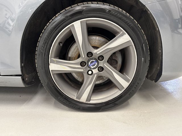 2015 Volvo V40 2L R-Design 5dr - Photo 12