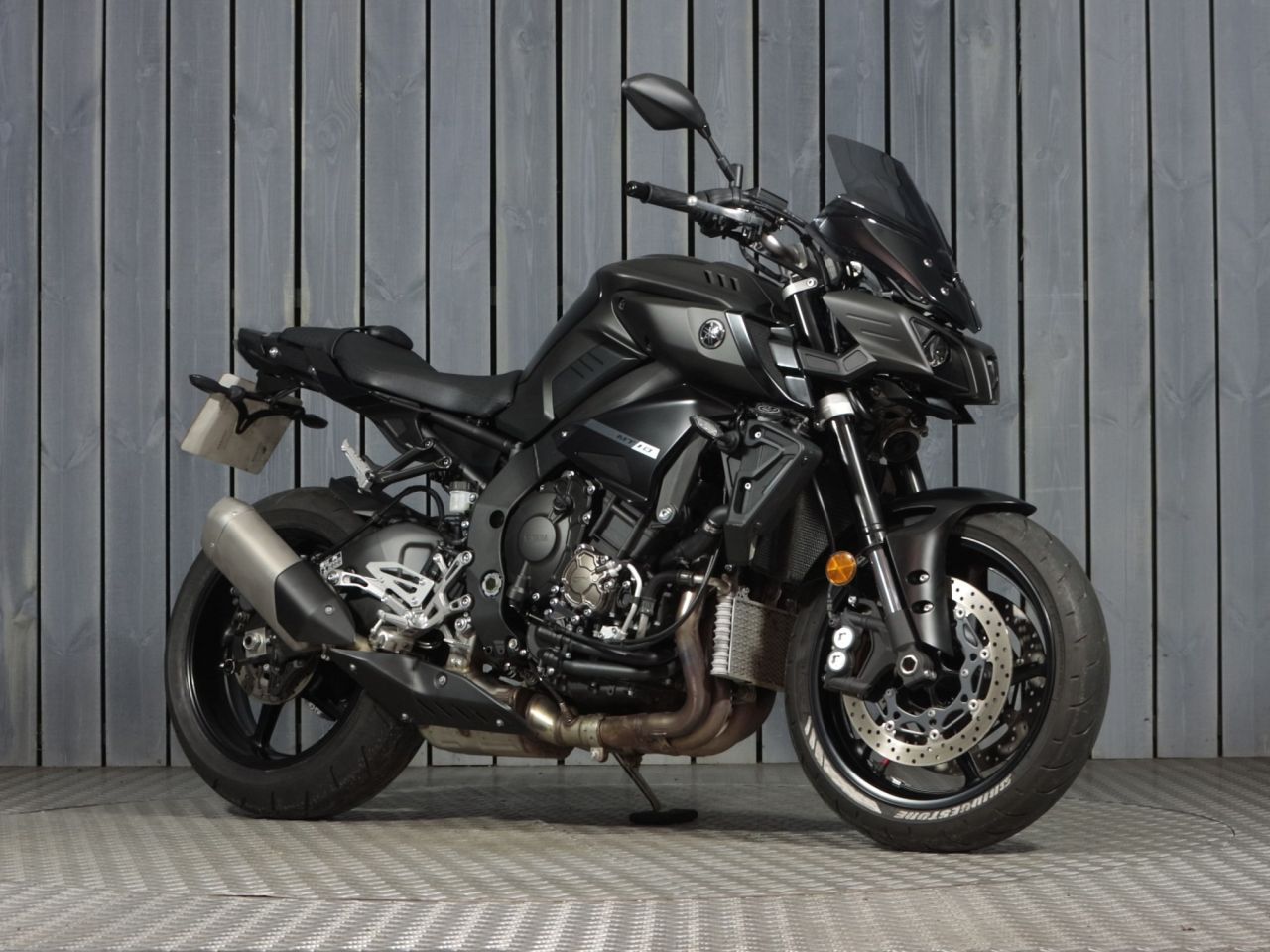 YAMAHA MT-10MT-10