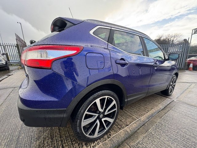 2014 Nissan Qashqai 1.5L Tekna 5dr - Photo 11