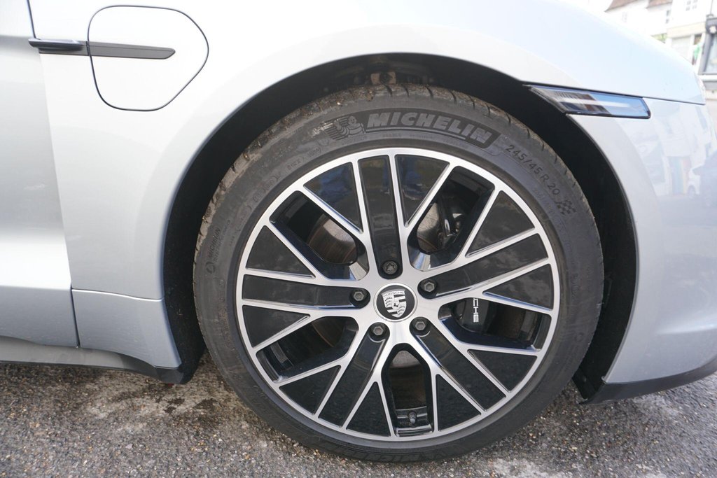 USED 2024 74 PORSCHE TAYCAN Performance 79.2kWh 4S Sport Turismo Auto 4WD 5dr (11kW Charger) JUST ARRIVED!!!
