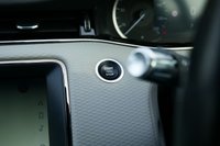 USED 2022 22 LAND ROVER RANGE ROVER EVOQUE 2.0 D200 MHEV R-Dynamic S SUV 5dr Diesel Auto 4WD Euro 6 (s/s) (204 ps) PORTOFINO BLUE METALLIC PAINTWORK + CLOUD LEATHER + REAR CAMERA + APPLE CARPLAY
