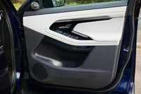 USED 2022 22 LAND ROVER RANGE ROVER EVOQUE 2.0 D200 MHEV R-Dynamic S SUV 5dr Diesel Auto 4WD Euro 6 (s/s) (204 ps) PORTOFINO BLUE METALLIC PAINTWORK + CLOUD LEATHER + REAR CAMERA + APPLE CARPLAY