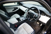 USED 2022 22 LAND ROVER RANGE ROVER EVOQUE 2.0 D200 MHEV R-Dynamic S SUV 5dr Diesel Auto 4WD Euro 6 (s/s) (204 ps) PORTOFINO BLUE METALLIC PAINTWORK + CLOUD LEATHER + REAR CAMERA + APPLE CARPLAY