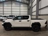 USED 2021 71 TOYOTA HI-LUX 2.8 D-4D 204PS 4WD AUTO INVINCIBLE X DOUBLE CAB PICK UP - NO VAT 