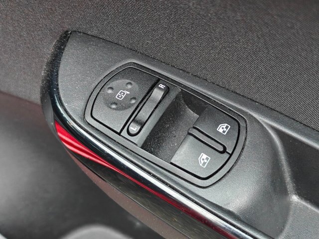 2019 VAUXHALL CORSA - Photo 12