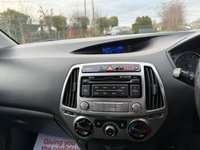 USED 2014 14 HYUNDAI I20 1.2 Active Hatchback 5dr Petrol Manual Euro 5 (85 bhp) 11 SERVICE STAMPS, ONLY 35 POUND A YEAR ROAD TAX