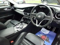 USED 2017 67 ALFA ROMEO GIULIA 2.0T Veloce Saloon 4dr Petrol Auto Euro 6 (s/s) (280 ps) www.suffolkcarcentre.co.uk - Located at Reydon