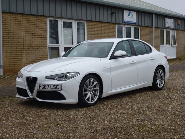 2017 67 Alfa Romeo Giulia 2.0T Veloce Saloon 4dr Petrol Auto Euro 6 (s/s) (280 ps)