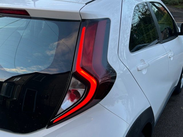 2022 TOYOTA AYGO X - Photo 11