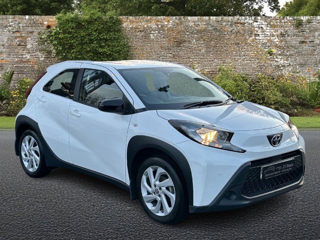 2022 TOYOTA AYGO X