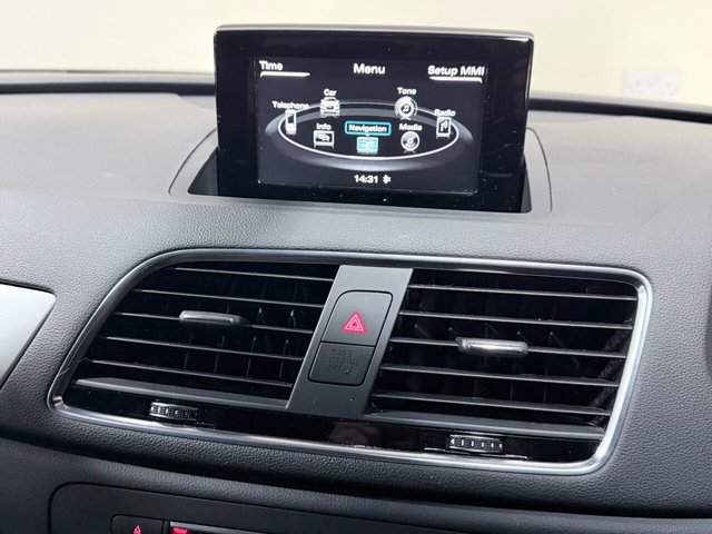 2017 AUDI Q3 - Photo 10