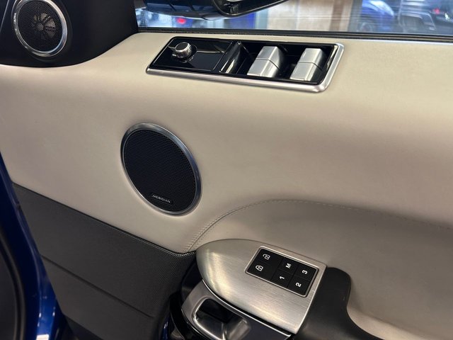 2020 Land Rover Range Rover Sport 5L Svr 5dr - Photo 12