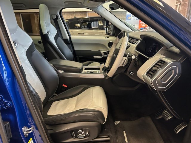 2020 Land Rover Range Rover Sport 5L Svr 5dr - Photo 11