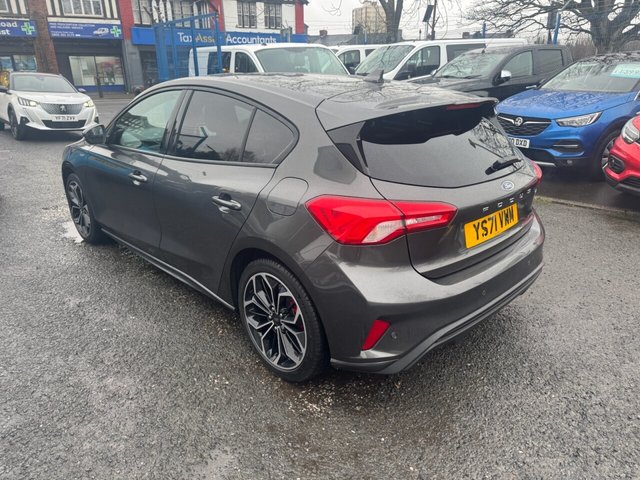 2022 FORD FOCUS - Photo 5