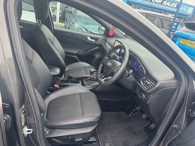 2022 FORD FOCUS - Photo 9