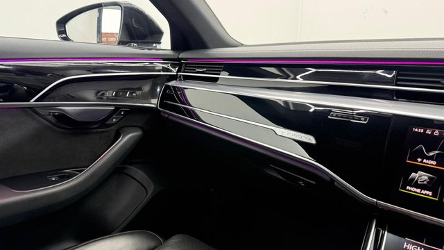2020 Audi A8 3L Black Edition 4dr - Photo 7