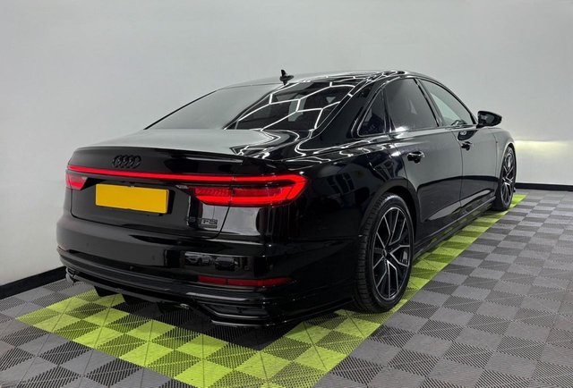 2020 Audi A8 3L Black Edition 4dr - Photo 2