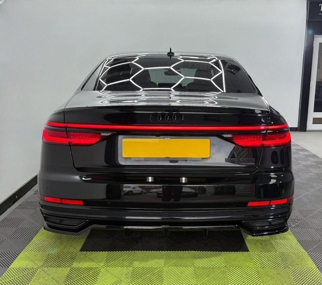 2020 Audi A8 3L Black Edition 4dr - Photo 5