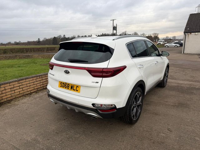 2018 KIA SPORTAGE - Photo 4