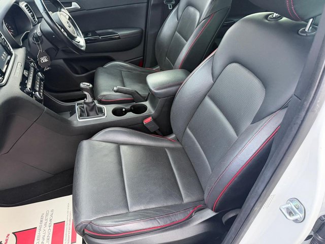 2018 KIA SPORTAGE - Photo 9