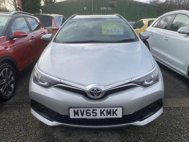 2015 TOYOTA AURIS 1.4 D-4D Active Touring Sports 5dr Diesel Manual Euro 6 (s/s) (90 ps) - Photo 2