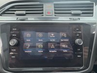USED 2018 18 VOLKSWAGEN TIGUAN 2.0 TDI SEL Euro 6 (s/s) 5dr REAR CAM PAN ROOF H SEATS