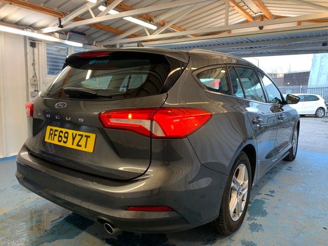 2019 Ford Focus - Photo 10