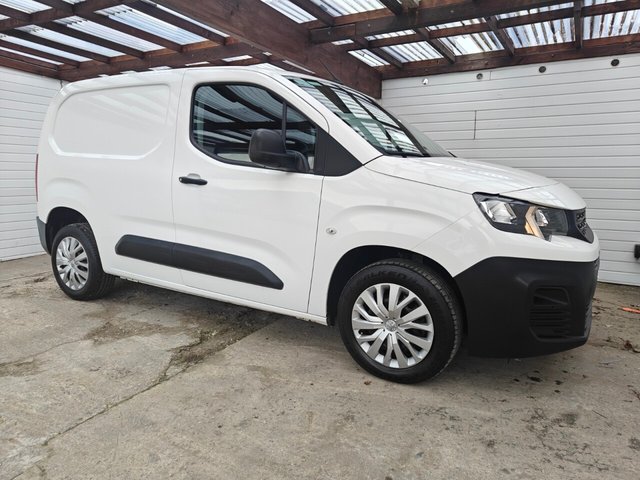 2021 PEUGEOT PARTNER - Photo 8