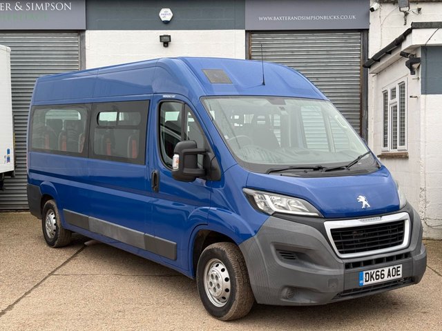 View our PEUGEOT BOXER