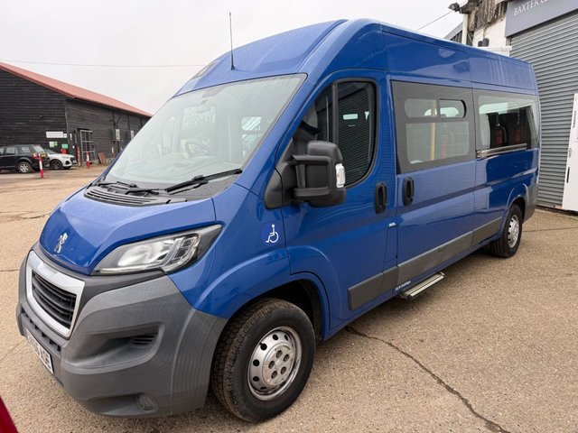 View our PEUGEOT BOXER