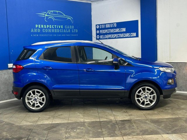 2017 FORD ECOSPORT - Photo 2