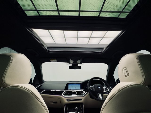 2019 BMW X5 3L M Sport 5dr - Photo 2