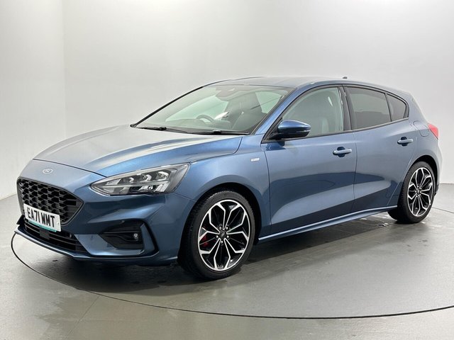 2022 Ford Focus - Photo 4