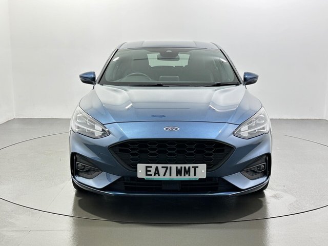 2022 Ford Focus - Photo 3