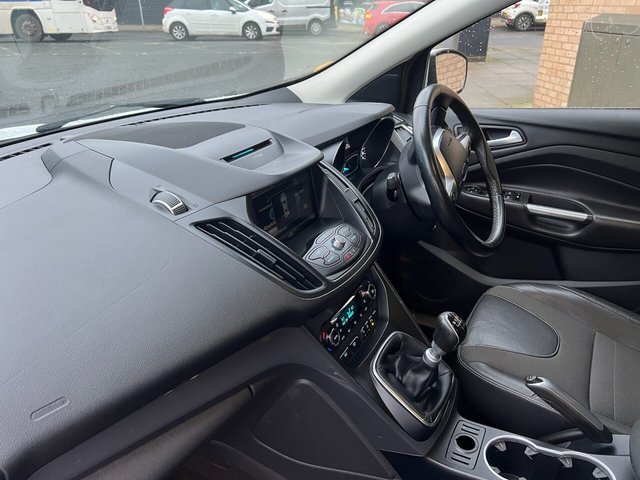 2015 FORD KUGA 2015 2.0 TDCi Titanium SUV 5dr Diesel Manual 2WD Euro 6 (s/s) (150 ps) - Photo 8
