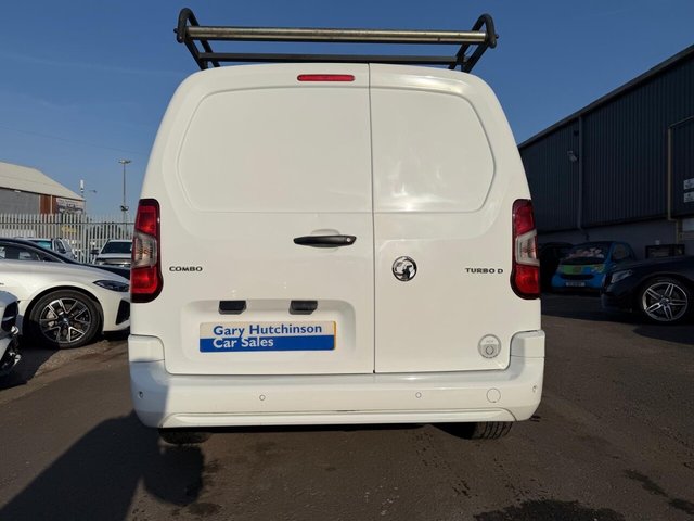 2020 VAUXHALL COMBO - Photo 6