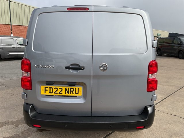 2022 VAUXHALL VIVARO - Photo 5