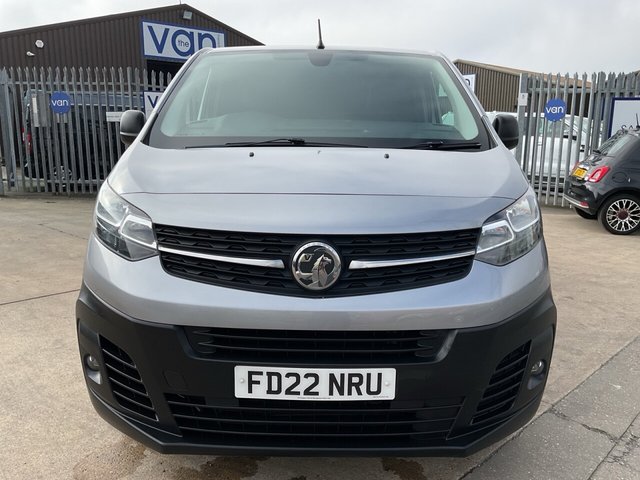 2022 VAUXHALL VIVARO - Photo 10
